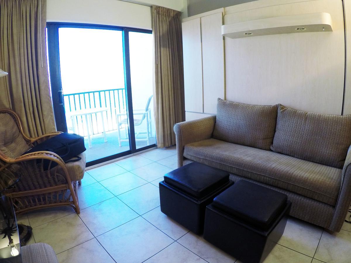 Island Gulf Resort St. Pete Beach Esterno foto